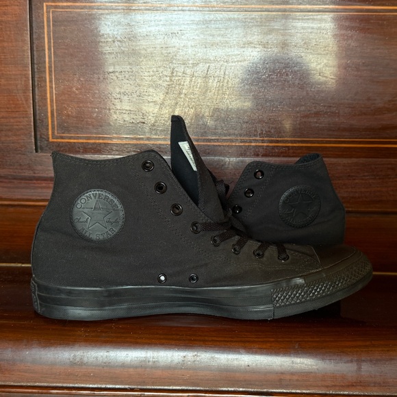 Converse Other - Men’s size 13 Converse Chuck Taylor All Star black classic high top sneakers